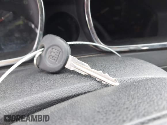 ✅ 2009 Chevrolet Traverse 1LT • VIN: 1GNEV23D39S131594 • Lot: 43439330. Wystawiony na IAAI z przebiegiem 211 508 mil. Bezpłatny archiwum sprzedaży aukcyjnych z USA i szczegółowy raport historii pojazdu na DreamBid. Zdjęcie 11.