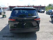 ✅ 2021 Toyota Sienna XLE • VIN: 5TDJRKEC0MS046195 • Lot: 43534153. Listed on IAAI with 43,810 mi. Free auction sales archive from the USA and detailed vehicle history report at DreamBid. Image 16.