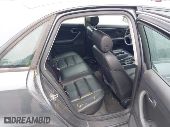 ✅ 2003 Audi A4 1.8T • VIN: WAULC68E33A191707 • Lot: 42986040. Listed on IAAI with 137,687 mi. Free auction sales archive from the USA and detailed vehicle history report at DreamBid. Image 8.
