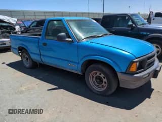 ✅ 1995 Chevrolet S-10 • VIN: 1GCCS1441S8179812 • Лот: 57611025. Опубликован ранее на Copart с пробегом 155 726 миль. Бесплатный доступ к архиву аукционных продаж из США и подробный отчёт об истории автомобиля на DreamBid. Изображение 4.