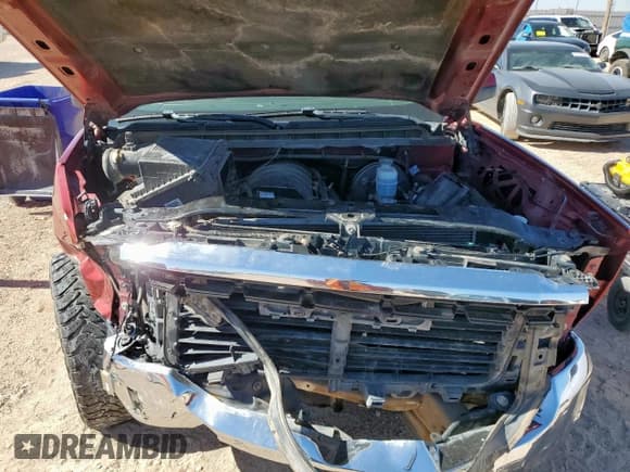 ✅ 2018 Chevrolet Silverado 1500 LT • VIN: 3GCPCREC3JG498866 • Lot: 84430945. Wystawiony na Copart z przebiegiem 130 819 mil. Bezpłatny archiwum sprzedaży aukcyjnych z USA i szczegółowy raport historii pojazdu na DreamBid. Zdjęcie 11.