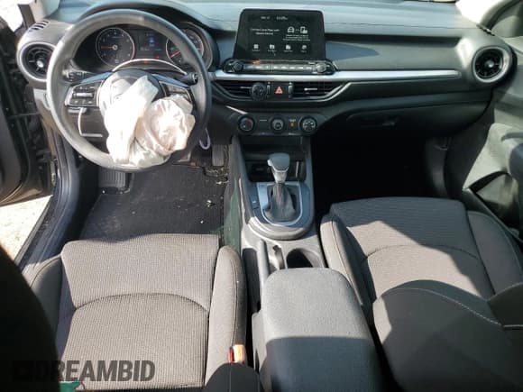 ✅ 2020 Kia Forte FE • VIN: 3KPF24AD5LE224258 • Lot: 87000585. Listed on Copart with 57,348 mi. Free auction sales archive from the USA and detailed vehicle history report at DreamBid. Image 8.