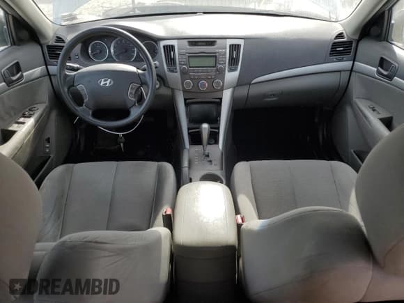 ✅ 2010 Hyundai Sonata GLS • VIN: 5NPET4AC0AH633485 • Лот: 76087624. Опубликован ранее на Copart с пробегом 107 233 миль. Бесплатный доступ к архиву аукционных продаж из США и подробный отчёт об истории автомобиля на DreamBid. Изображение 8.