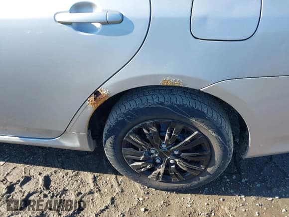 ✅ 2009 Toyota Corolla • VIN: 1NXBU40E29Z139290 • Lot: 43416885. Wystawiony na IAAI z przebiegiem 186 150 mil. Bezpłatny archiwum sprzedaży aukcyjnych z USA i szczegółowy raport historii pojazdu na DreamBid. Zdjęcie 6.