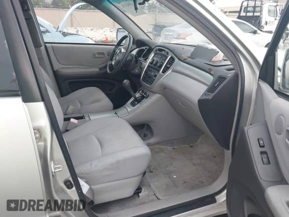 2004 Toyota Highlander с VIN JTEGD21A340091353, выставлен на аукционе IAAI как лот 43443174 с пробегом Не указан миль и . История ставок и продаж доступна на DreamBid. Изображение 5.