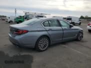 ✅ 2021 BMW 5 Series 530i xDrive • VIN: WBA13BJ00MCF06468 • Lot: 81449245. Wystawiony na Copart z przebiegiem 28 893 mil. Bezpłatny archiwum sprzedaży aukcyjnych z USA i szczegółowy raport historii pojazdu na DreamBid. Zdjęcie 3.