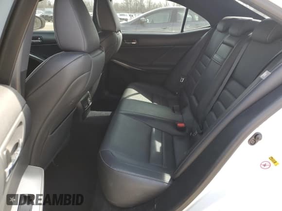 ✅ 2014 Lexus IS 350 • VIN: JTHCE1D25E5003811 • Lot: 51600385. Listed on Copart with 87,172 mi. Free auction sales archive from the USA and detailed vehicle history report at DreamBid. Image 10.