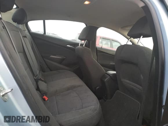 ✅ 2018 Chevrolet Cruze LT • VIN: 1G1BE5SM3J7101896 • Lot: 34337922. Listed on Copart with 52,303 mi. Free auction sales archive from the USA and detailed vehicle history report at DreamBid. Image 6.