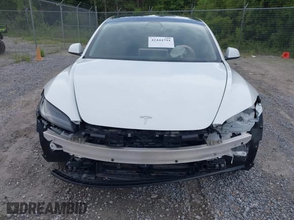 ✅ 2024 Tesla Model 3 • VIN: 5YJ3E1EA5RF717613 • Lot: 42444791. Wystawiony na IAAI z przebiegiem Nie podano. Bezpłatny archiwum sprzedaży aukcyjnych z USA i szczegółowy raport historii pojazdu na DreamBid. Zdjęcie 6.