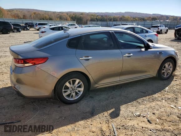✅ 2017 Kia Optima LX • VIN: 5XXGT4L32HG148907 • Lot: 91300995. Wystawiony na Copart z przebiegiem 170 399 mil. Bezpłatny archiwum sprzedaży aukcyjnych z USA i szczegółowy raport historii pojazdu na DreamBid. Zdjęcie 3.