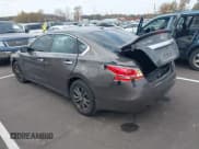 ✅ 2015 Nissan Altima S • VIN: 1N4AL3AP1FN895377 • Lot: 43658255. Wystawiony na IAAI z przebiegiem 205 037 mil. Bezpłatny archiwum sprzedaży aukcyjnych z USA i szczegółowy raport historii pojazdu na DreamBid. Zdjęcie 3.