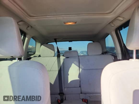 2015 Subaru Forester Premium с VIN JF2SJADC0FG403705, выставлен на аукционе Copart как лот 82283095 с пробегом 146 686 миль миль и Списание • Salvage title. История ставок и продаж доступна на DreamBid. Изображение 10.