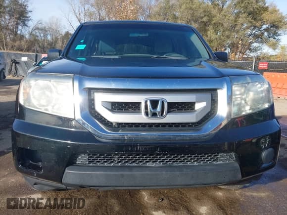 ✅ 2011 Honda Pilot LX • VIN: 5FNYF4H21BB073333 • Lot: 43653703. Listed on IAAI with Not provided. Free auction sales archive from the USA and detailed vehicle history report at DreamBid. Image 6.