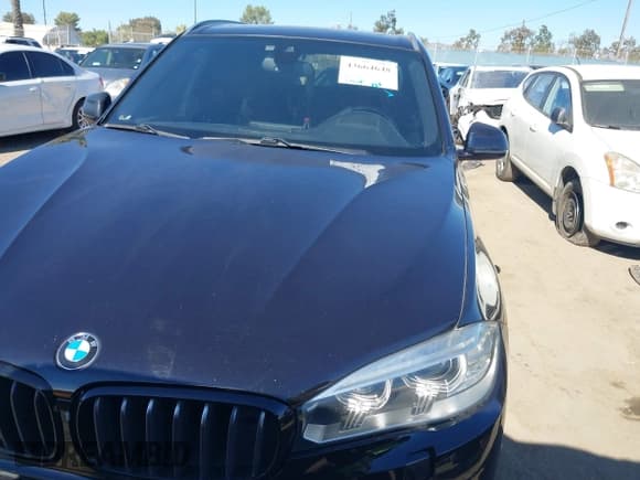 ✅ 2015 BMW X5 xDrive50i • VIN: 5UXKR6C55F0J76834 • Лот: 43664648. Опубликован ранее на IAAI с пробегом Не указан. Бесплатный доступ к архиву аукционных продаж из США и подробный отчёт об истории автомобиля на DreamBid. Изображение 11.