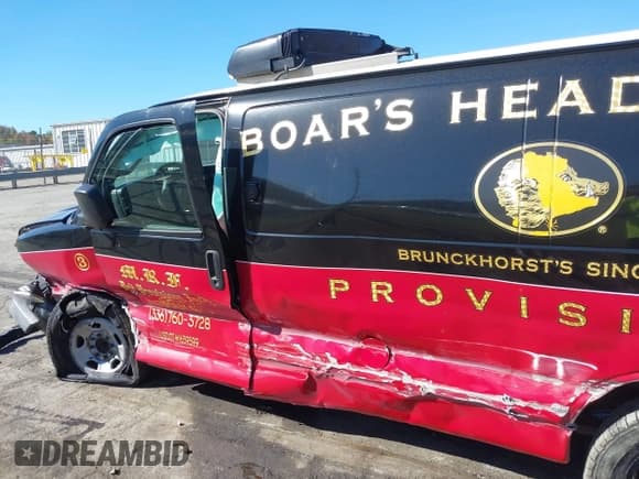 ✅ 2017 Chevrolet Express Cargo • VIN: 1GCWGAFF6H1291990 • Lot: 43514132. Wystawiony na IAAI z przebiegiem 255 669 mil. Bezpłatny archiwum sprzedaży aukcyjnych z USA i szczegółowy raport historii pojazdu na DreamBid. Zdjęcie 14.