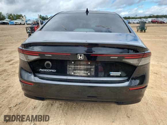 2023 Honda Accord Touring z VIN 1HGCY2F81PA028023, wystawiony jako Copart lot #90211335 z przebiegiem 34 160 mil mil oraz Szkoda całkowita • Salvage title. Historia ofert i sprzedaży dostępna na DreamBid. Obrazek 6.