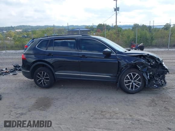 ✅ 2021 Volkswagen Tiguan SE • VIN: 3VV2B7AX6MM031264 • Лот: 43224608. Опубликован ранее на IAAI с пробегом 61 896 миль. Бесплатный доступ к архиву аукционных продаж из США и подробный отчёт об истории автомобиля на DreamBid. Изображение 14.