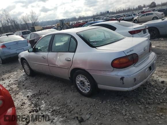 2003 Chevrolet Malibu with VIN 1G1ND52J83M584733, listed as a Copart auction lot 83348334 with 141,280 mi miles and Salvage title. Bid and sale history available at DreamBid. Image 2.