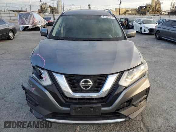 ✅ 2018 Nissan Rogue SV • VIN: KNMAT2MT4JP594662 • Лот: 92864425. Опубликован ранее на Copart с пробегом 198 465 миль. Бесплатный доступ к архиву аукционных продаж из США и подробный отчёт об истории автомобиля на DreamBid. Изображение 5.