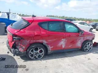 ✅ 2024 Alfa Romeo Tonale Veloce • VIN: ZASPATDW3R3059300 • Лот: 42112695. Опубликован ранее на IAAI с пробегом 2 514 миль. Бесплатный доступ к архиву аукционных продаж из США и подробный отчёт об истории автомобиля на DreamBid. Изображение 6.