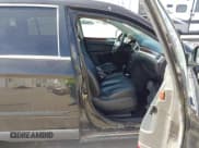 ✅ 2006 Chrysler Pacifica Touring • VIN: 2A8GF68486R609948 • Lot: 43592653. Wystawiony na IAAI z przebiegiem 169 979 mil. Bezpłatny archiwum sprzedaży aukcyjnych z USA i szczegółowy raport historii pojazdu na DreamBid. Zdjęcie 5.