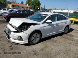 ✅ 2019 Hyundai Sonata SE • VIN: KMHE24L33KA091688 • Lot: 63336775. Listed on Copart with 84,923 mi. Free auction sales archive from the USA and detailed vehicle history report at DreamBid. Image 1.