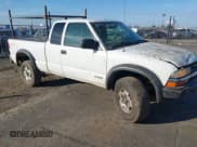 ✅ 2003 Chevrolet S-10 LS • VIN: 1GCCT19X738188905 • Лот: 41318651. Опубликован ранее на IAAI с пробегом 157 897 миль. Бесплатный доступ к архиву аукционных продаж из США и подробный отчёт об истории автомобиля на DreamBid. Изображение 1.