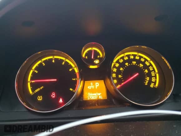 2009 Saturn VUE XE с VIN 3GSCL33P09S579371, выставлен на аукционе Copart как лот 81735494 с пробегом 170 637 миль миль и Чистый • Clean title. История ставок и продаж доступна на DreamBid. Изображение 9.