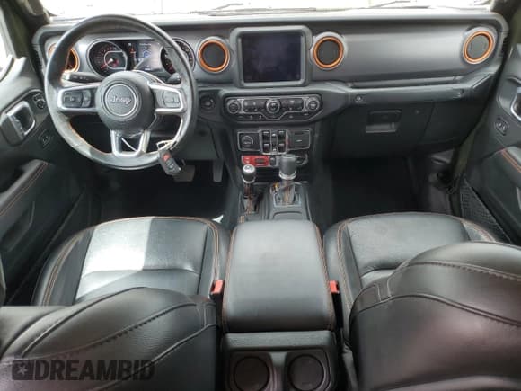 ✅ 2022 Jeep Gladiator Mojave • VIN: 1C6JJTEG4NL162087 • Lot: 57053415. Listed on Copart with 43,645 mi. Free auction sales archive from the USA and detailed vehicle history report at DreamBid. Image 8.