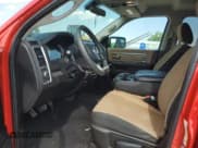 ✅ 2021 Ram 1500 SLT • VIN: 1C6RR6LG8MS540495 • Lot: 65769874. Wystawiony na Copart z przebiegiem 59 997 mil. Bezpłatny archiwum sprzedaży aukcyjnych z USA i szczegółowy raport historii pojazdu na DreamBid. Zdjęcie 7.