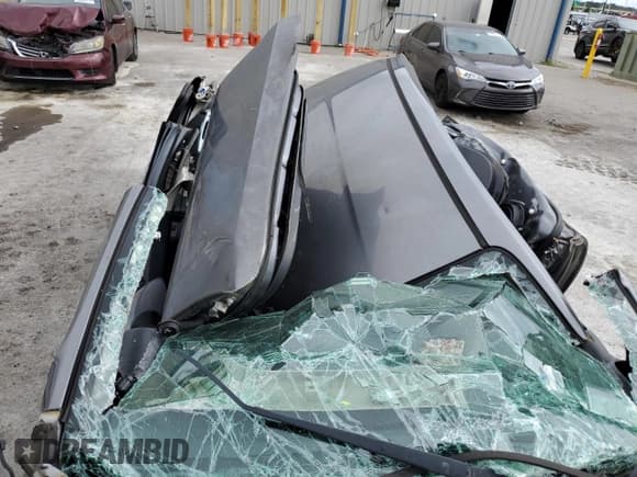 ✅ 2017 Nissan Versa SV • VIN: 3N1CN7APXHL846656 • Lot: 86239635. Listed on Copart with Not provided. Free auction sales archive from the USA and detailed vehicle history report at DreamBid. Image 12.