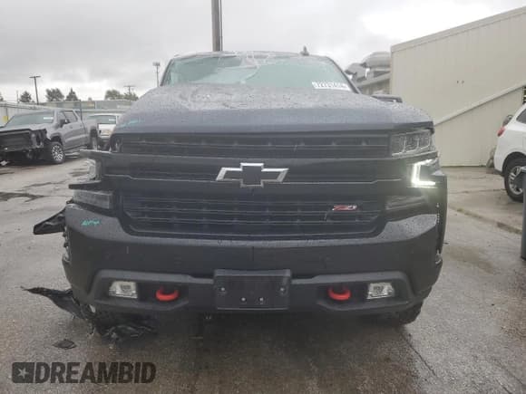 ✅ 2021 Chevrolet Silverado 1500 LT Trail Boss • VIN: 1GCPYFED0MZ193841 • Lot: 72731414. Wystawiony na Copart z przebiegiem 47 212 mil. Bezpłatny archiwum sprzedaży aukcyjnych z USA i szczegółowy raport historii pojazdu na DreamBid. Zdjęcie 5.