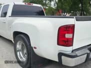 ✅ 2009 GMC Sierra 1500 • VIN: 1GTJC73609F150902 • Лот: 67979045. Опубликован ранее на Copart с пробегом 60 567 миль. Бесплатный доступ к архиву аукционных продаж из США и подробный отчёт об истории автомобиля на DreamBid. Изображение 3.