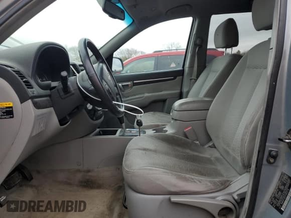 ✅ 2007 Hyundai Santa Fe SE • VIN: 5NMSH13E97H003178 • Lot: 78619304. Listed on Copart with 181,624 mi. Free auction sales archive from the USA and detailed vehicle history report at DreamBid. Image 7.