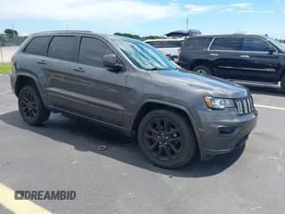 ✅ 2020 Jeep Grand Cherokee Altitude • VIN: 1C4RJEAG2LC428846 • Lot: 43051607. Wystawiony na IAAI z przebiegiem 66 769 mil. Bezpłatny archiwum sprzedaży aukcyjnych z USA i szczegółowy raport historii pojazdu na DreamBid. Zdjęcie 1.