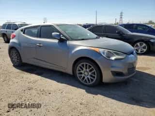 2015 Hyundai Veloster RE:FLEX z VIN KMHTC6AD1FU223864, wystawiony jako Copart lot #90631605 z przebiegiem 178 638 mil mil oraz Czysty tytuł • Clean title. Historia ofert i sprzedaży dostępna na DreamBid. Obrazek 4.