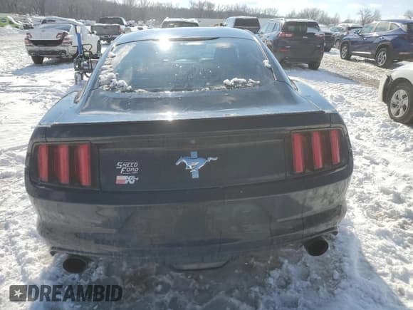 ✅ 2016 Ford Mustang V6 • VIN: 1FA6P8AMXG5272046 • Lot: 88057735. Listed on Copart with 114,518 mi. Free auction sales archive from the USA and detailed vehicle history report at DreamBid. Image 6.