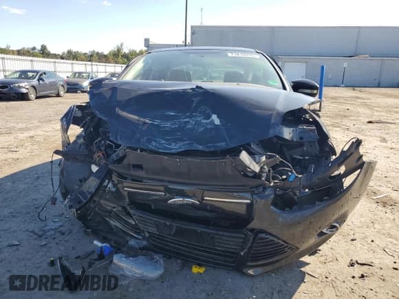 ✅ 2014 Ford Focus Titanium • VIN: 1FADP3J29EL365609 • Лот: 71810975. Опубликован ранее на Copart с пробегом 97 391 миль. Бесплатный доступ к архиву аукционных продаж из США и подробный отчёт об истории автомобиля на DreamBid. Изображение 5.