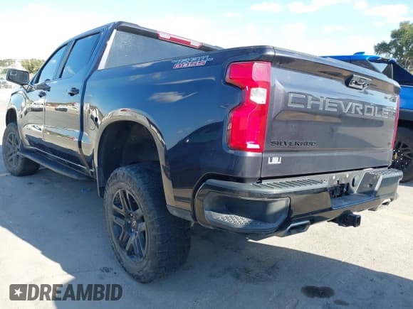 ✅ 2023 Chevrolet Silverado 1500 LT Trail Boss • VIN: 3GCUDFED1PG115376 • Lot: 43402686. Wystawiony na IAAI z przebiegiem 38 712 mil. Bezpłatny archiwum sprzedaży aukcyjnych z USA i szczegółowy raport historii pojazdu na DreamBid. Zdjęcie 3.