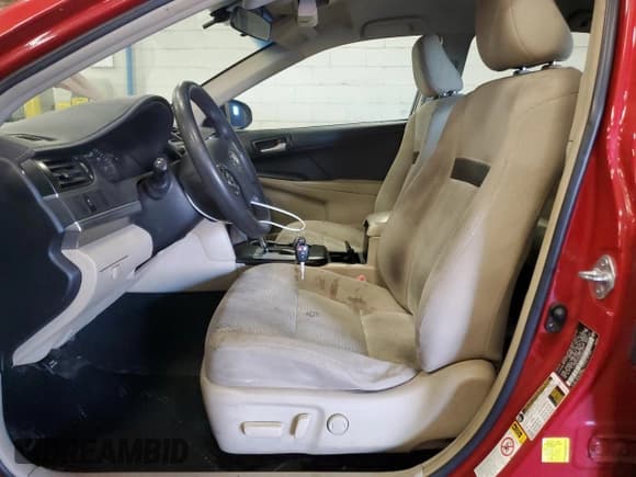 ✅ 2013 Toyota Camry LE • VIN: 4T4BF1FK4DR329421 • Lot: 90534355. Wystawiony na Copart z przebiegiem 171 349 mil. Bezpłatny archiwum sprzedaży aukcyjnych z USA i szczegółowy raport historii pojazdu na DreamBid. Zdjęcie 7.