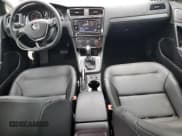 ✅ 2020 Volkswagen Golf TSI • VIN: 3VWG57AU1LM015714 • Lot: 69180015. Wystawiony na Copart z przebiegiem 78 573 mil. Bezpłatny archiwum sprzedaży aukcyjnych z USA i szczegółowy raport historii pojazdu na DreamBid. Zdjęcie 8.