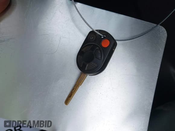 ✅ 2015 Ford Focus SE • VIN: 1FADP3F21FL274182 • Lot: 42441161. Listed on IAAI with 176,810 mi. Free auction sales archive from the USA and detailed vehicle history report at DreamBid. Image 11.