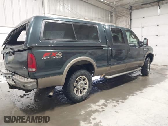 ✅ 2005 Ford F-250 XL • VIN: 1FTSW21585EC81293 • Лот: 41449981. Опубликован ранее на IAAI с пробегом 137 511 миль. Бесплатный доступ к архиву аукционных продаж из США и подробный отчёт об истории автомобиля на DreamBid. Изображение 4.