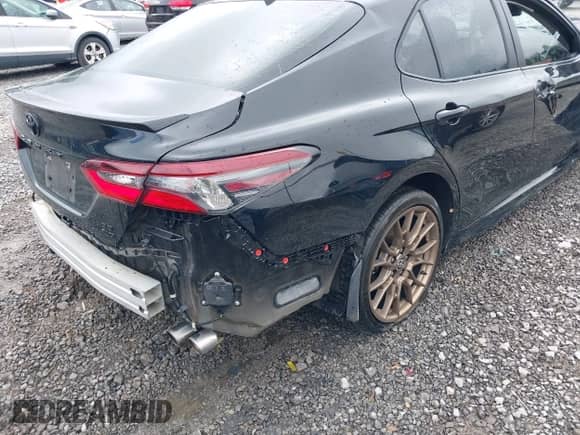 2023 Toyota Camry SE with VIN 4T1T11BK0PU083720, listed as a IAAI auction lot 42967982 with 19,972 mi miles and . Bid and sale history available at DreamBid. Image 21.