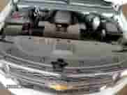 2019 Chevrolet Suburban LT z VIN 1GNSCHKC2KR361855, wystawiony jako Copart lot #84461665 z przebiegiem 80 103 mil mil oraz Szkoda całkowita • Salvage title. Historia ofert i sprzedaży dostępna na DreamBid. Obrazek 14.