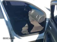 ✅ 2016 Dodge Charger SE • VIN: 2C3CDXBGXGH267421 • Lot: 43640720. Wystawiony na IAAI z przebiegiem 142 906 mil. Bezpłatny archiwum sprzedaży aukcyjnych z USA i szczegółowy raport historii pojazdu na DreamBid. Zdjęcie 5.