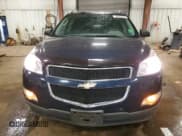 ✅ 2011 Chevrolet Traverse LS • VIN: 1GNKRFEDXBJ380336 • Lot: 86704045. Wystawiony na Copart z przebiegiem 182 496 mil. Bezpłatny archiwum sprzedaży aukcyjnych z USA i szczegółowy raport historii pojazdu na DreamBid. Zdjęcie 5.