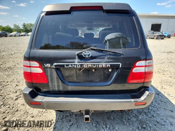 ✅ 2005 Toyota Land Cruiser • VIN: JTEHT05J752074969 • Lot: 68226585. Wystawiony na Copart z przebiegiem Nie podano. Bezpłatny archiwum sprzedaży aukcyjnych z USA i szczegółowy raport historii pojazdu na DreamBid. Zdjęcie 6.