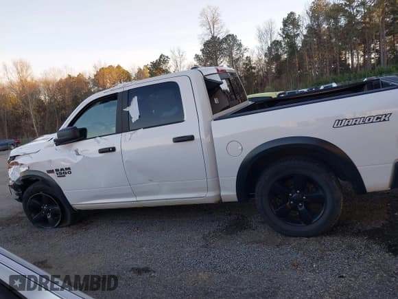 ✅ 2020 Ram 1500 Warlock • VIN: 1C6RR6LT8LS157622 • Lot: 41322786. Listed on IAAI with 68,107 mi. Free auction sales archive from the USA and detailed vehicle history report at DreamBid. Image 14.