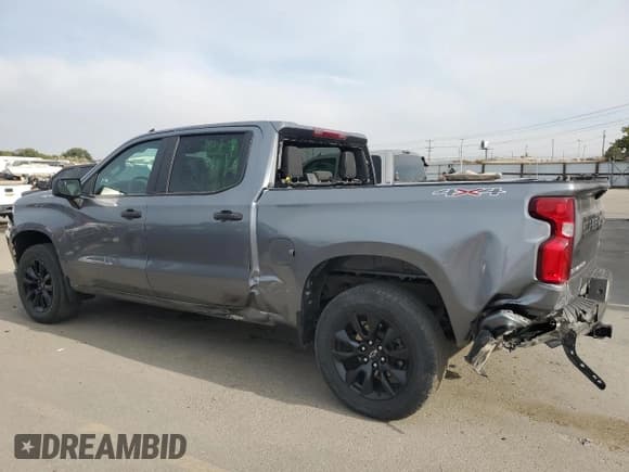 ✅ 2020 Chevrolet Silverado 1500 Custom • VIN: 3GCPYBEK2LG380164 • Lot: 74841294. Wystawiony na Copart z przebiegiem 33 122 mil. Bezpłatny archiwum sprzedaży aukcyjnych z USA i szczegółowy raport historii pojazdu na DreamBid. Zdjęcie 2.